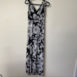 Ingenue London maxi dress